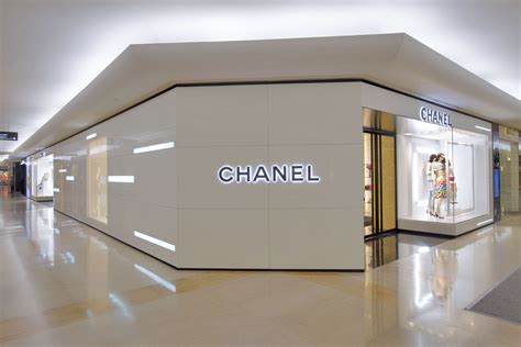 where are chanel stores located